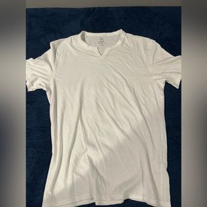 International concepts (INC) Essential Tee